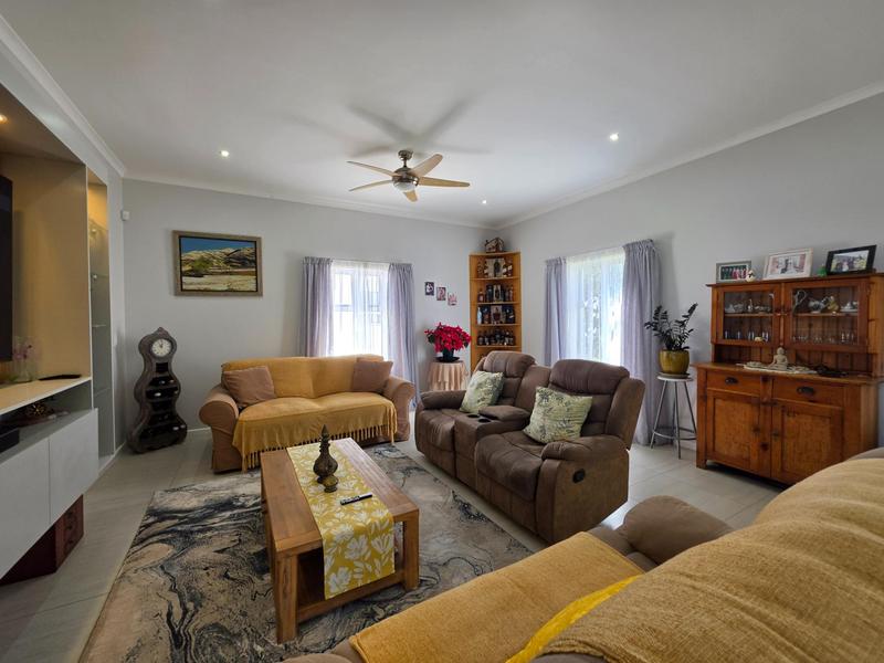 3 Bedroom Property for Sale in Lampiesbaai Western Cape